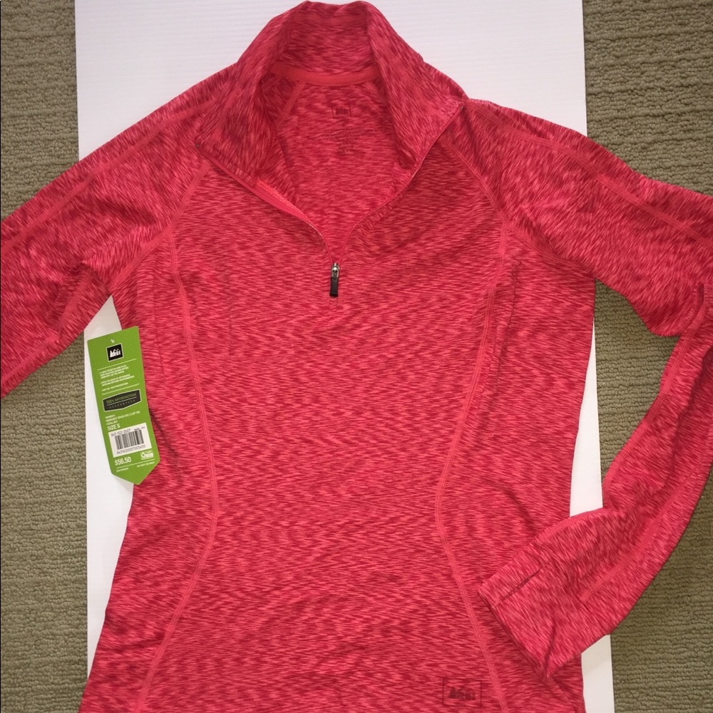 Brand new REI 1/4 zip